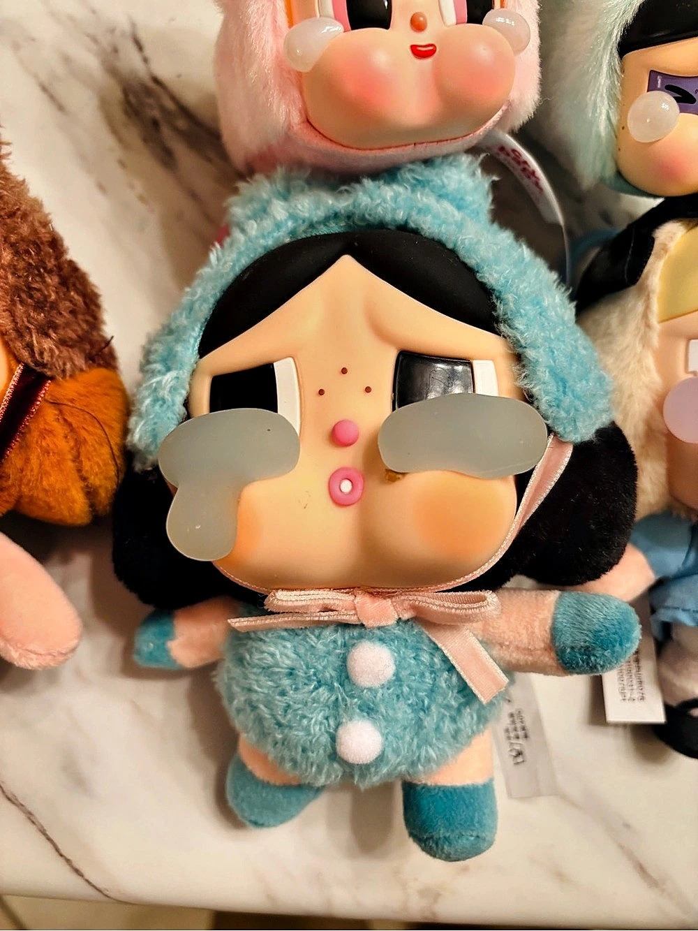 CRYBABY Sad Club Series - Plush keychain 6pcs - Picture 3 of 8